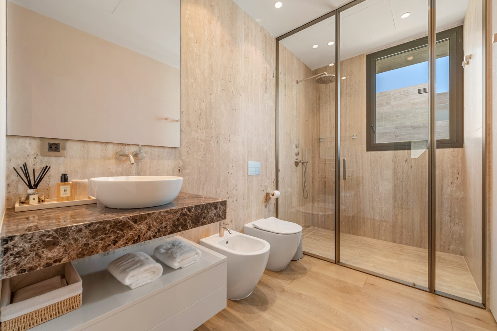 Skyvilla 6 - Image 20