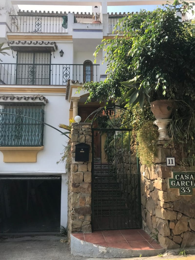Townhouse in Estepona