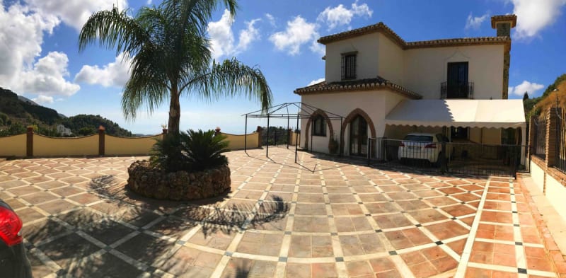 Detached Villa in Mijas