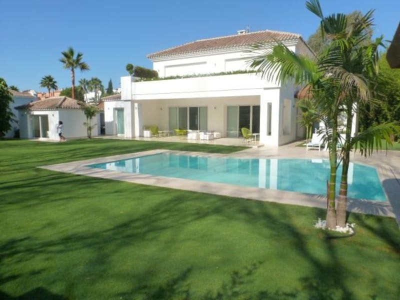 Contemporary Villa Steps from Guadalmina Baja's Beach
