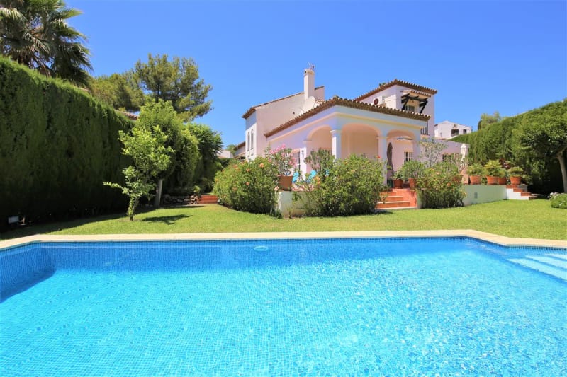 Sophisticated Family Villa in Exclusive Marbella Country Club