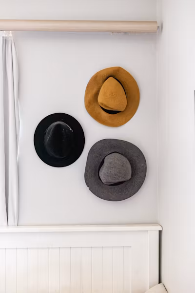 Men's Hats & Headwear