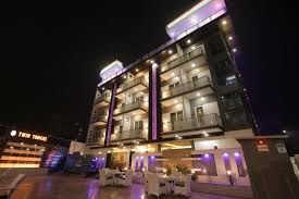Alpha hotel 