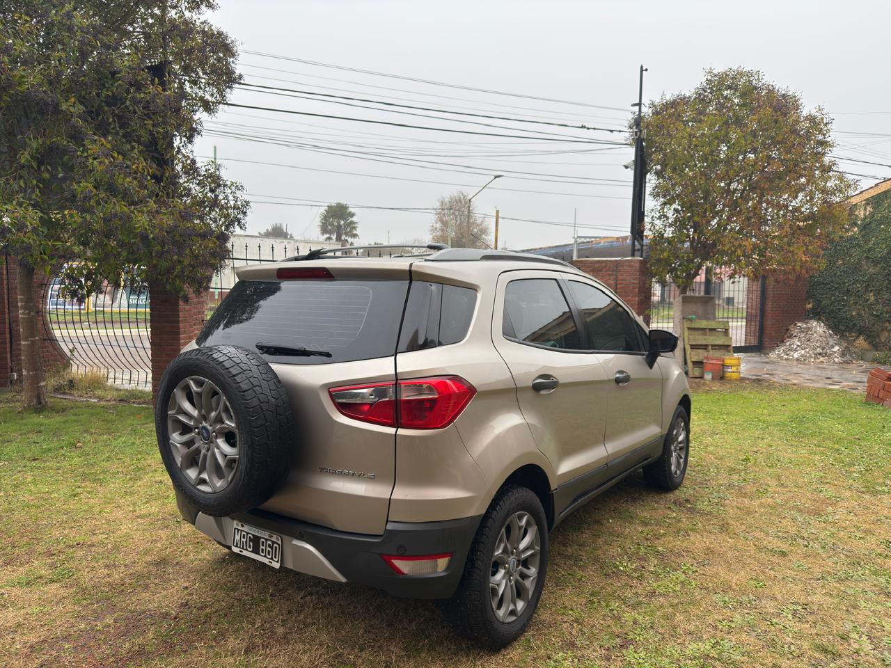 Ford EcoSport Freestyle - Foto 4