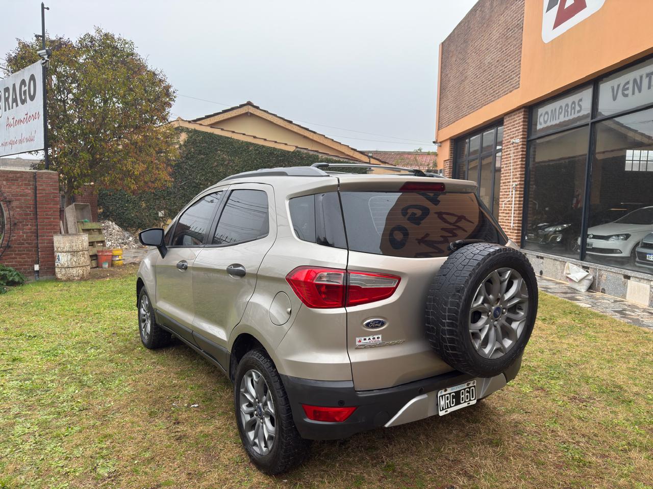 Ford EcoSport Freestyle - Foto 6