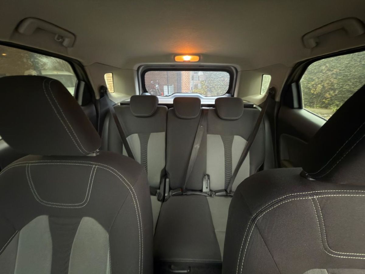 Ford EcoSport Freestyle - Foto 9