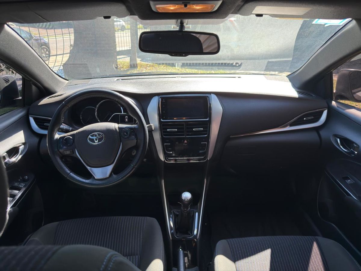 Toyota Yaris xls - Foto 7