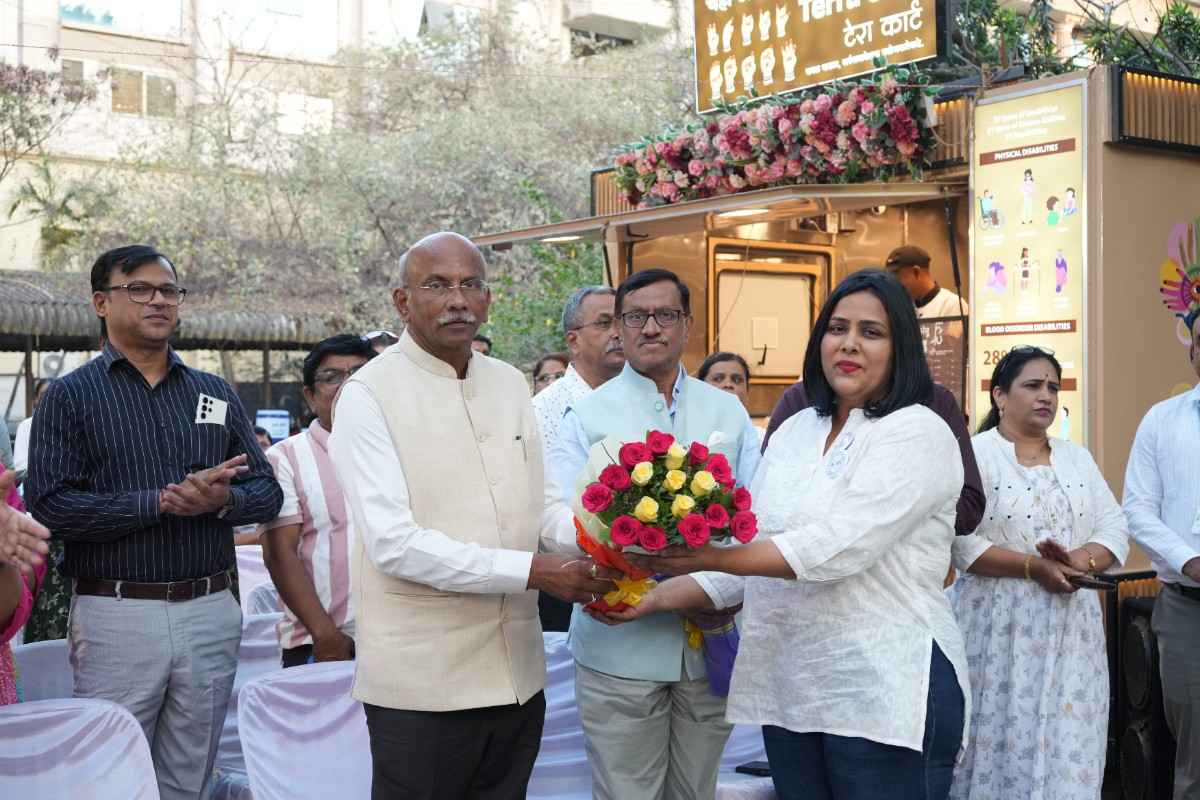 Passport Man of India Visits Terra Cart Launch in Nashik