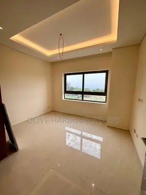3 bedroom flat