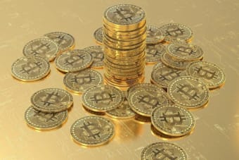 U.S. Bitcoin ETFs See Historic $563M Exodus Despite Fed's Hold on Rate Hike
