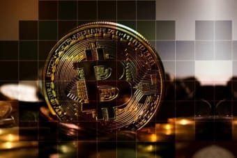 Bitcoin Tops $44K, With Whale Accumulation Suggesting Conviction in More Price Gains