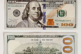 U.S. Dollar Advances as Oil Rally and Treasury Yields Pressure Major FX Pairs
