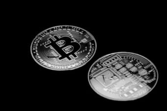 Bitcoin Holds Near $63,800 as U.S. Strikes Iran and Hormuz Tensions Rise