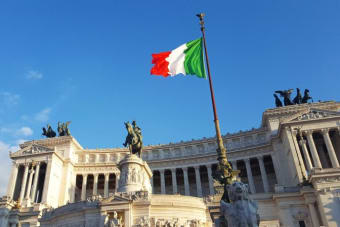 Intesa Sanpaolo Enters Crypto Market with $1M Bitcoin Purchase