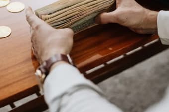 Global Banks Shift From Stablecoin Debate to Stablecoin Infrastructure