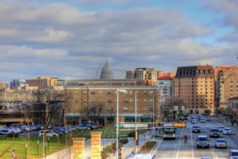 Wisconsin State's $100M Investment in BlackRock Bitcoin ETF Signals Growing Institutional Interest
