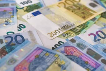 USD/MYR Forecast: Ringgit Tests Lower Range as Dollar Demand Holds Firm