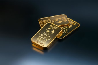 Gold Price Forecast | Prices Surge Toward $3,500 as Fed Rate Cuts and Weak Dollar Boost Momentum