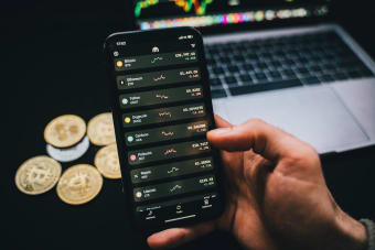 What Are Stablecoins?