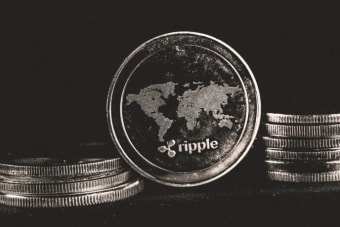 XRP Builds Higher Base as Bulls Eye $1.10 Breakout