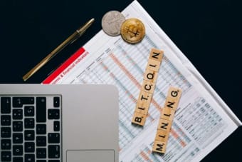 Bitcoin Miners Face $50 Billion AI Reality Check, VanEck Says