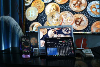Crypto Derivatives Experience Record Trading Volume of $6.18T in March, But Market Share Declines