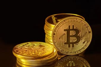 Bitcoin Bulls Gain Support as Inflation Breakevens Fall Below Fed Target