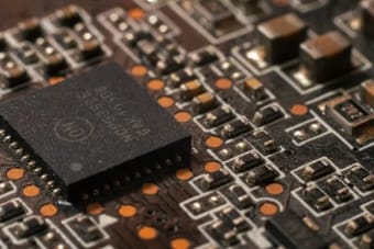 Investors Rotate Away From Big Tech Into AI Infrastructure