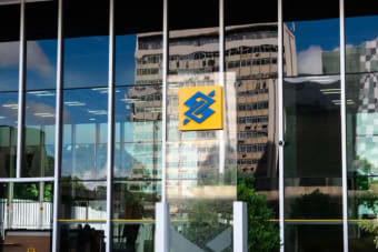 IRACE Digital Buys Tenet Bank in Push Into Crypto Services