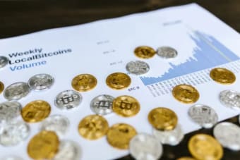 Bitcoin Long-Term Holders Flip Back to Accumulation