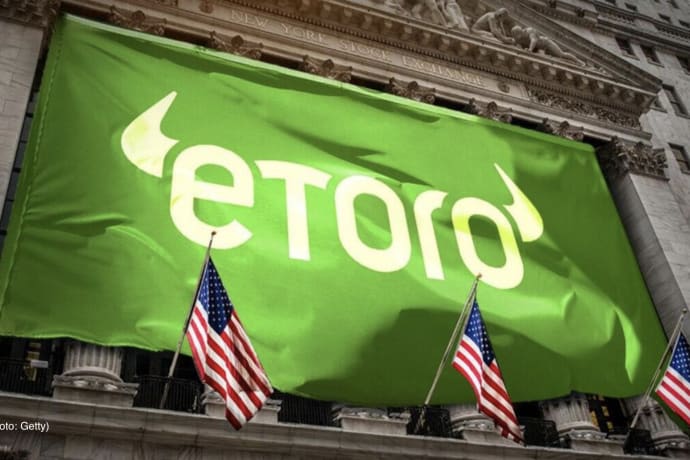 ARK Invest Buys $9.4M in eToro Shares on Nasdaq Debut