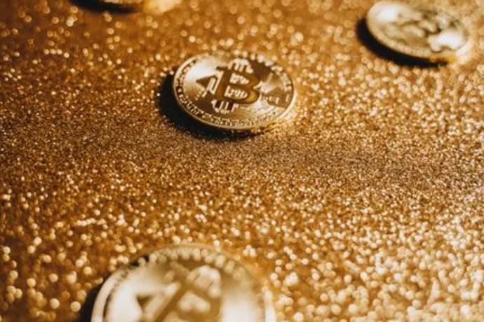 Bitcoin Supply in Loss Hits Record as Long-Term Holders Stay Steady