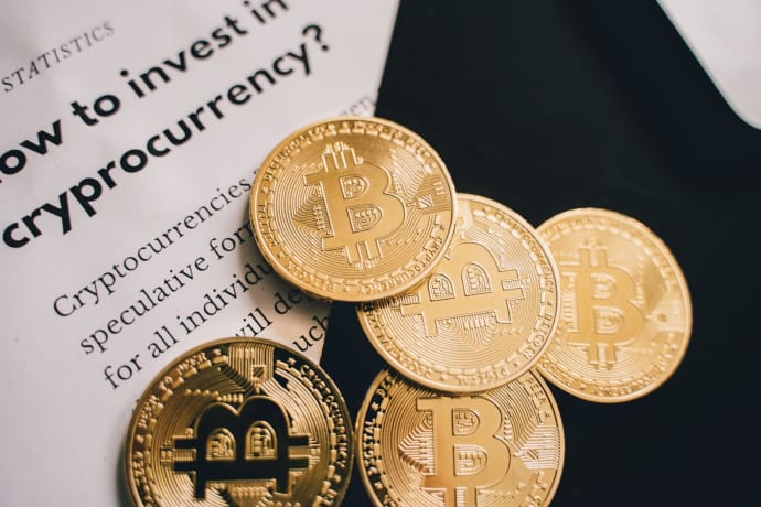 Trump Crypto Wealth Puts Ethics Fight at Center of Clarity Act Talks