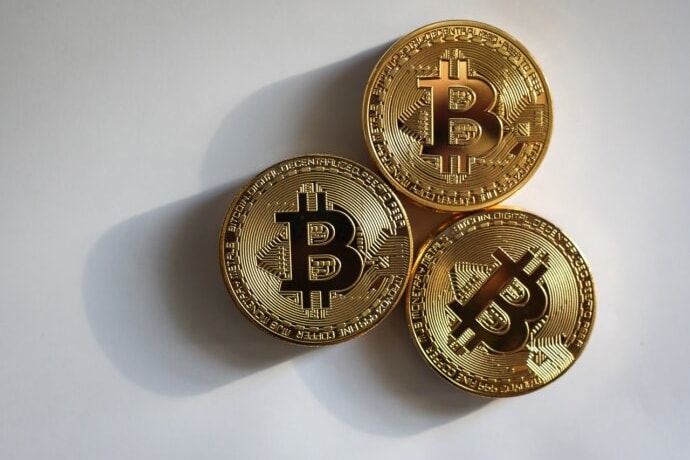 Bitcoin Sees $1.6B in Outflows: Whales in Control of Market Movement