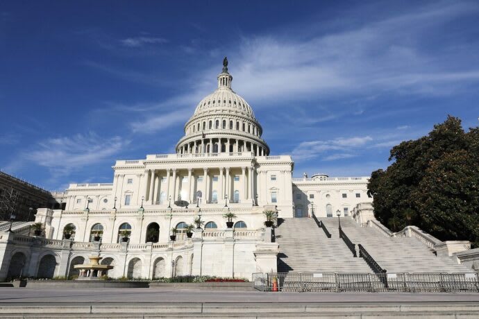 Crypto Industry to Meet with White House Officials as Trump Pledges to Reverse Biden's Cryptocurrency Policies