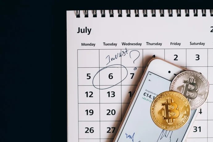 Bitcoin Slips Below $60,000 as Back-to-Back Quarterly Losses Loom