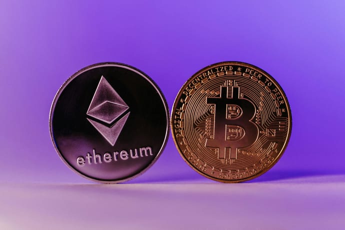 U.S. Bitcoin and Ether ETFs See Heavy Outflows as BTC Dips