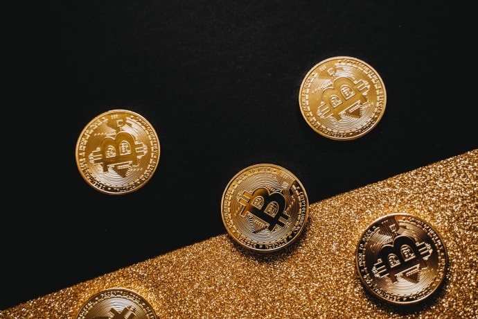 Bitcoin Price Under Pressure as Whales Sell 20,000 BTC – $60K Support at Risk
