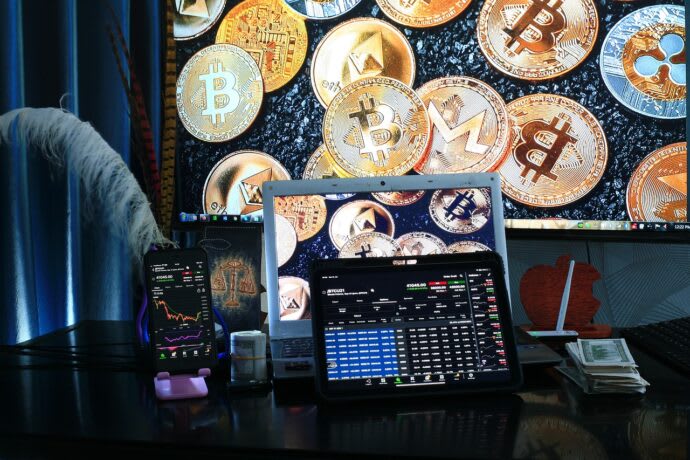 Crypto Derivatives Experience Record Trading Volume of $6.18T in March, But Market Share Declines