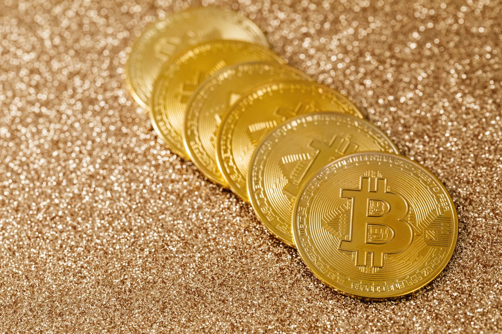 DOG Mode Puts Bitcoin Relay Policy at Center of Governance Fight