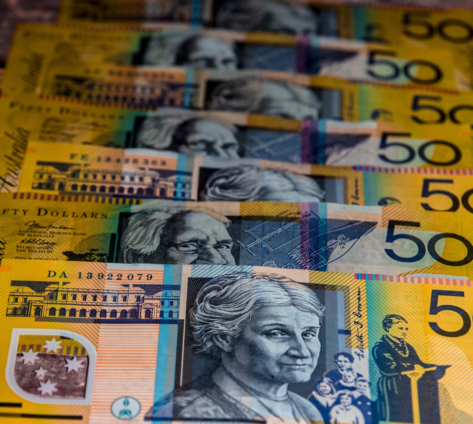 AUD/USD & USD/JPY Forecast: Dollar Strength Keeps Bulls in Control