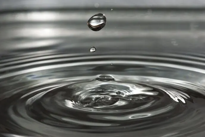 water, water drop, ripples-921067.jpg