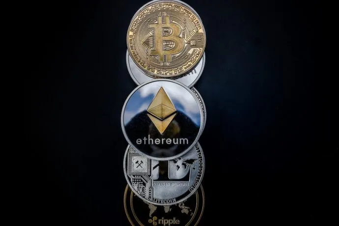 cryptocurrency, ethereum, litecoin-3409641.jpg
