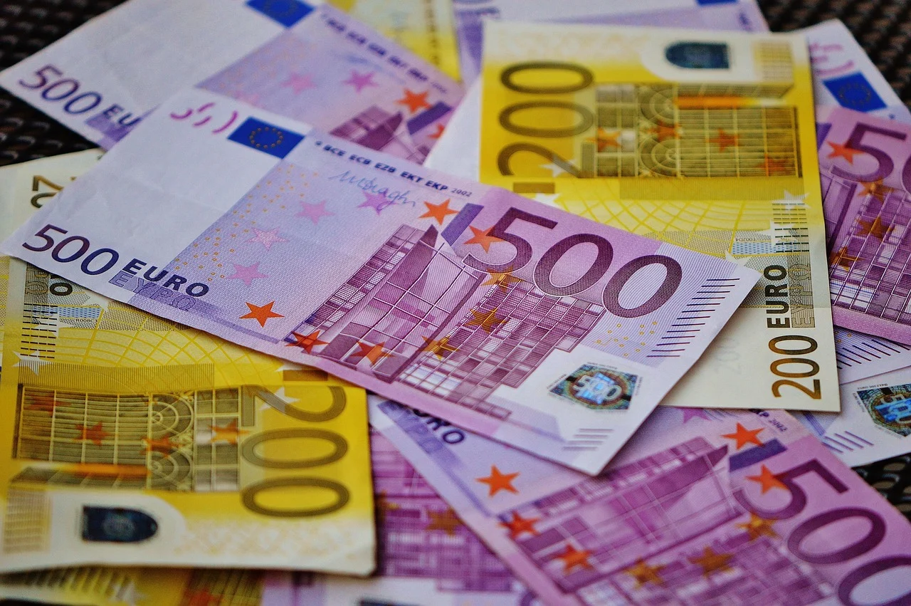 money, seem, euro bills, currency, finance, dollar bill, banknote, euro notes, euro, lots, save up, paper money, 500 euro, 200 euro, euro, euro, euro, euro, euro