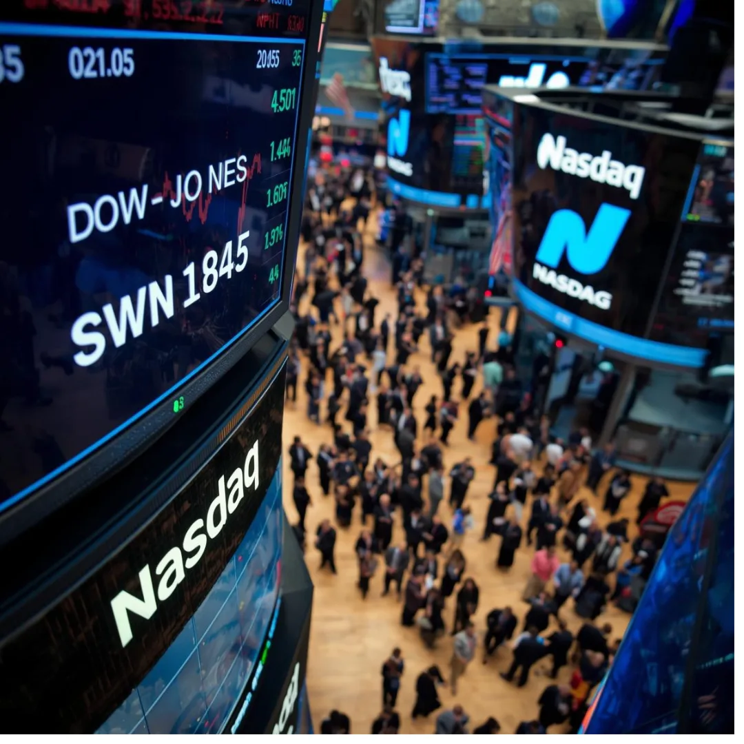 Illustration of bullish market trend showing Dow Jones and Nasdaq 100 indexes