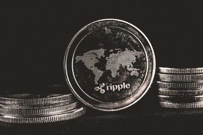 XRP Builds Higher Base as Bulls Eye $1.10 Breakout