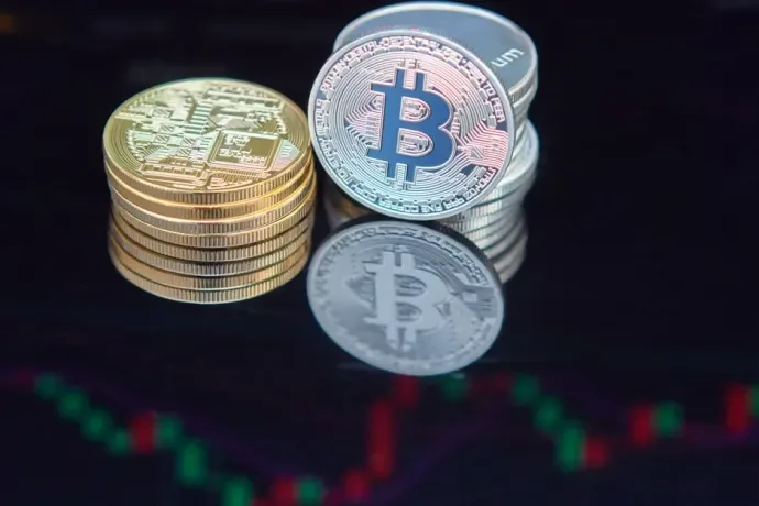 Bitcoin Slides as SK Hynix Rout Hits Risk Assets, With $58,500 BTC Target in Focus