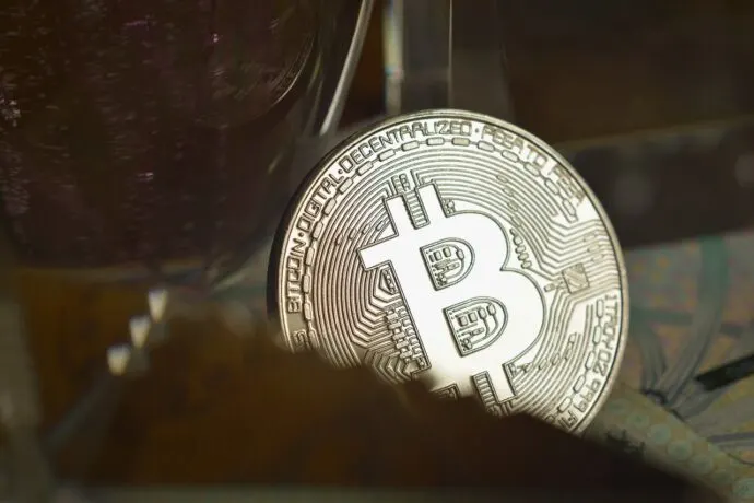 bitcoin, cryptocurrency, coin-6286466.jpg