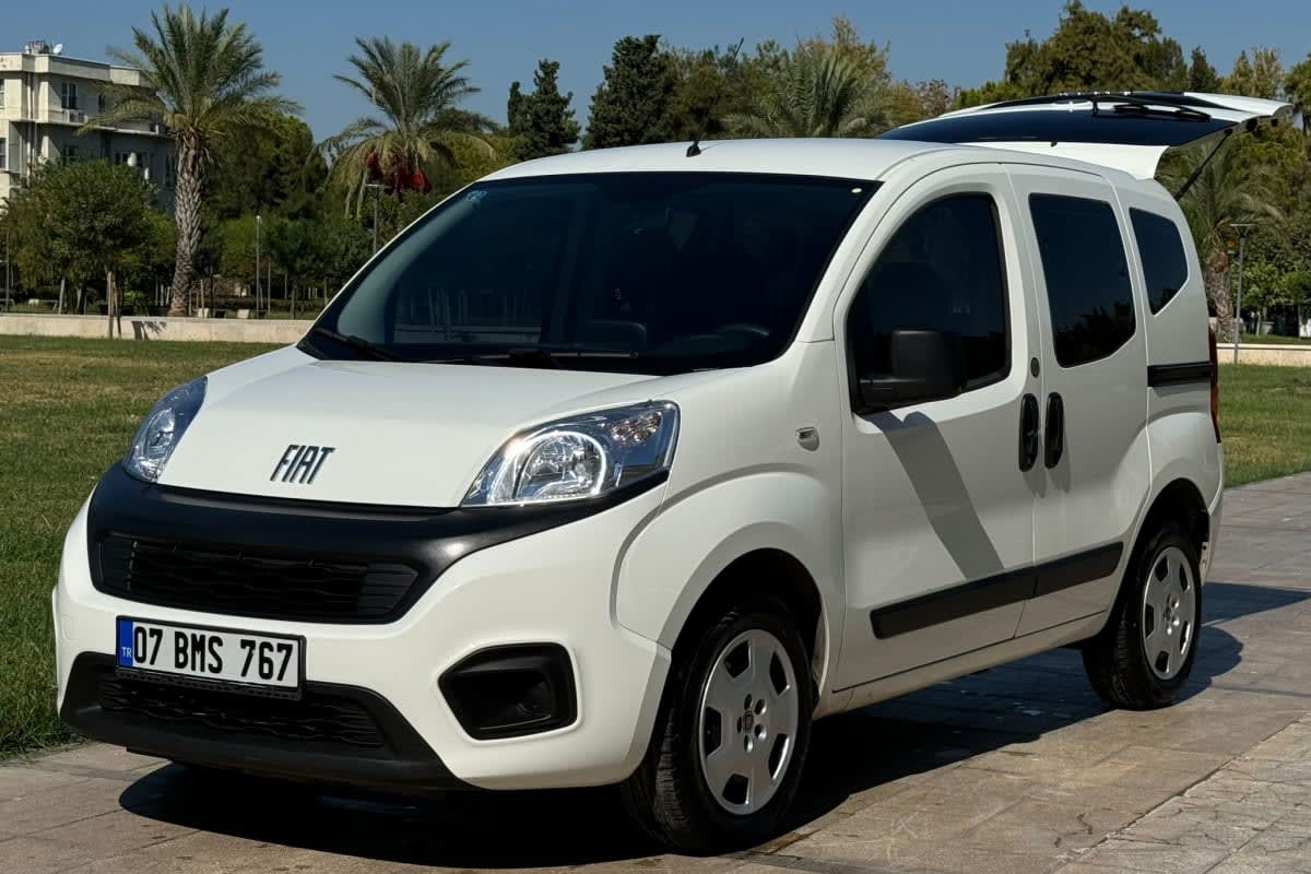 Fiat Fiorino Dizel Manuel (2023) - fotoğraf 1