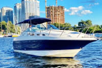 Моторна яхта Regal-2860 j8Xy